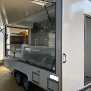 Remorque stand de vente réfrigérer