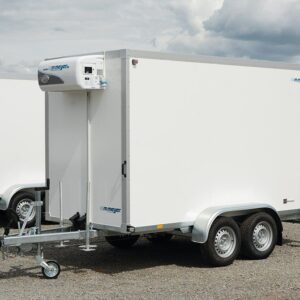 Remorque porte-voitures frigorifique AZKF 2730/155 avec WMK-4G, PTAC 2 700 kg, surface de chargement 2,44 x 1,45 m, hauteur intérieure 2 000 mm (rail d'arrimage inclus)